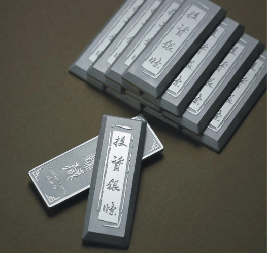 明明连年供需缺口,为何始终涨不过黄金?